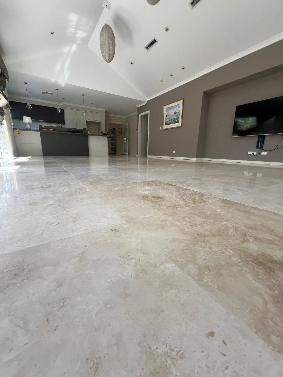 Travertine floor polishing and sealing Perth – Infinity Floor Restoration